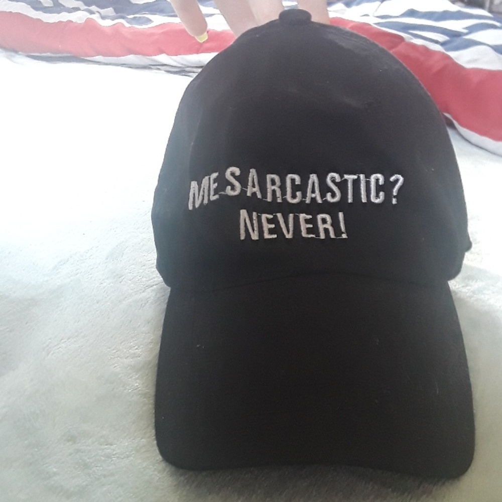 Rue21 hat
